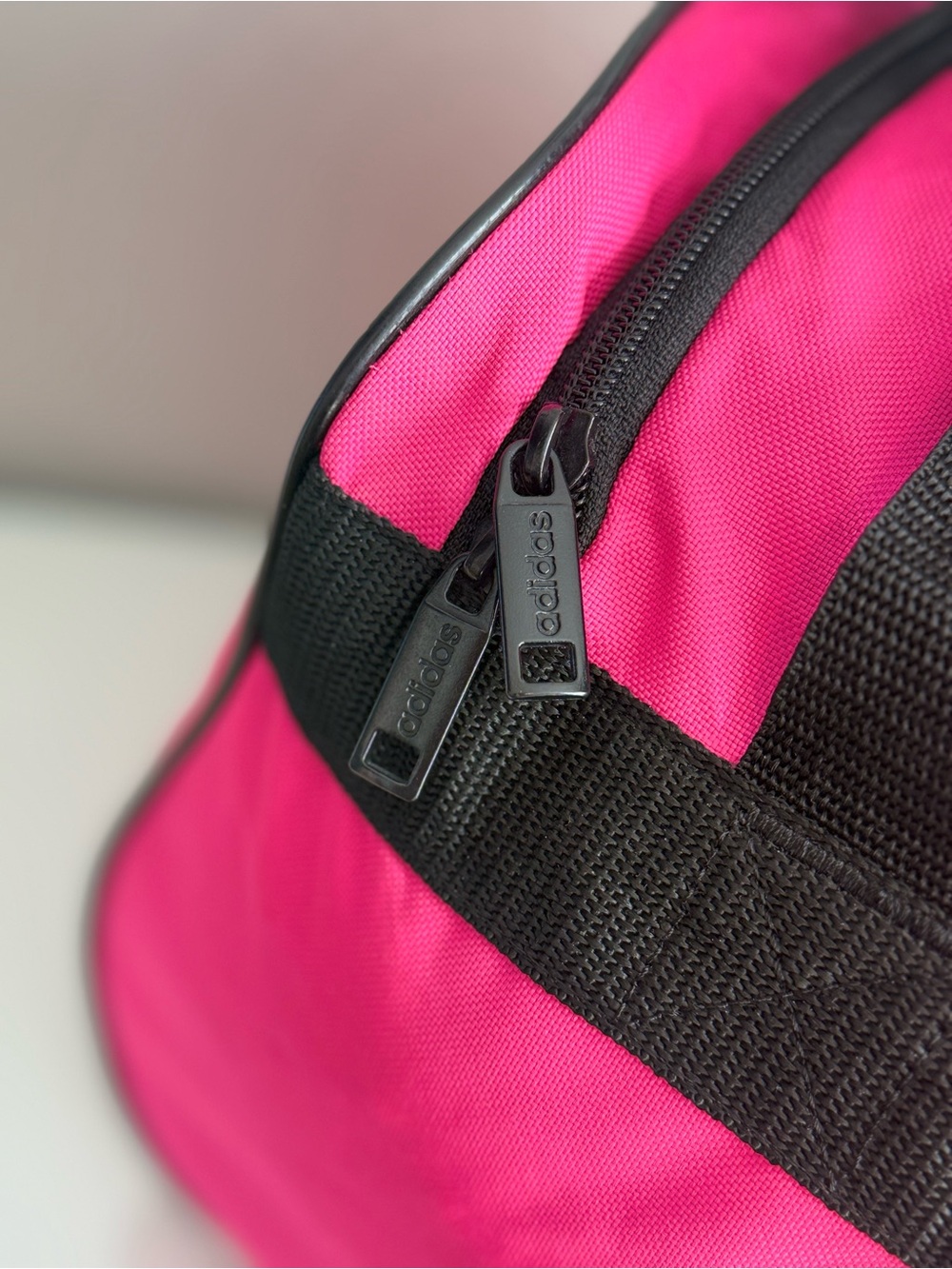Adidas Core Diablo Duffle Gym Bag in Hot Pink NWOT - Picture 6 of 9